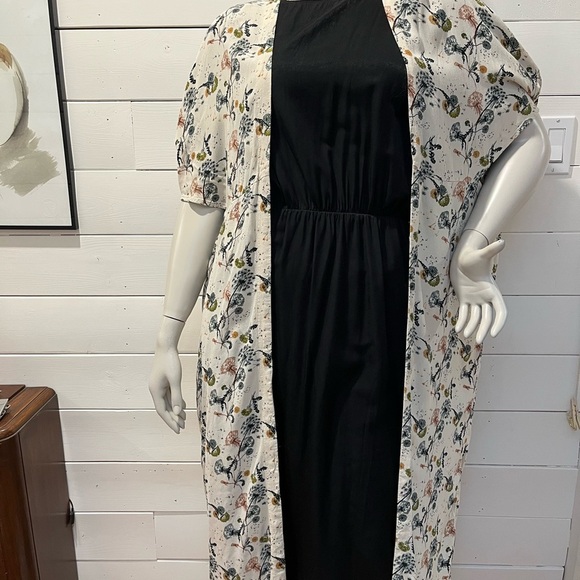 Bel Kazan Dandelion Print Kimono – Size One size - Picture 2 of 11